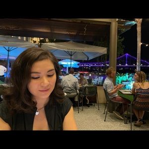 Meet your Posher, Samantha